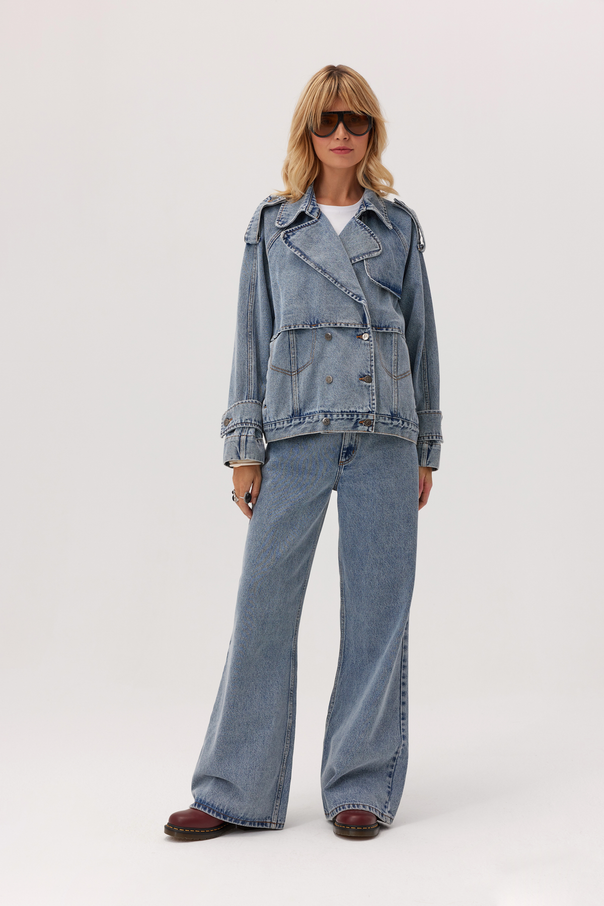 Echo Wide Leg Jeans