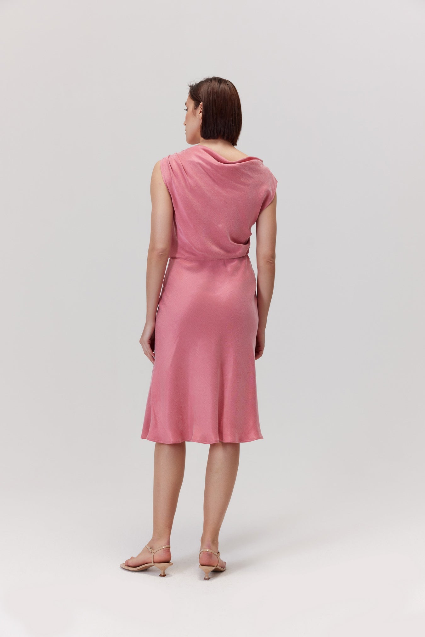 Rafa Midi Dress In Magnolia Pink