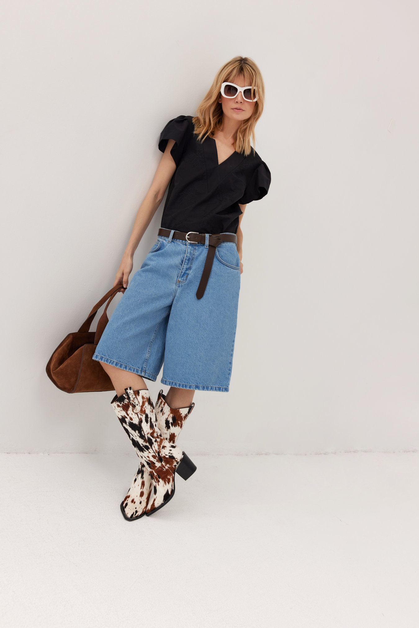 Dreamer Blouse With Ruffle