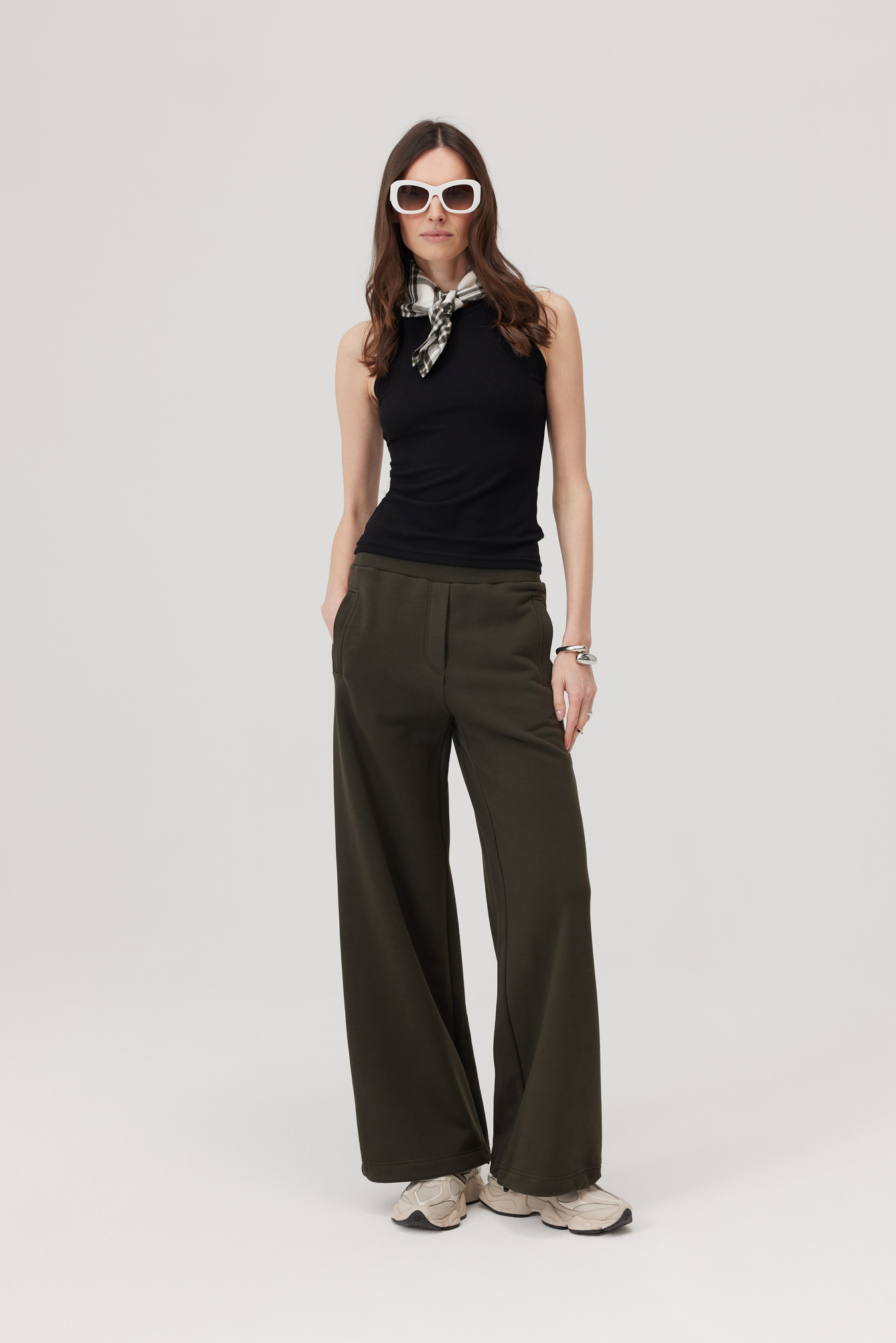 Finn Khaki Sweatpants