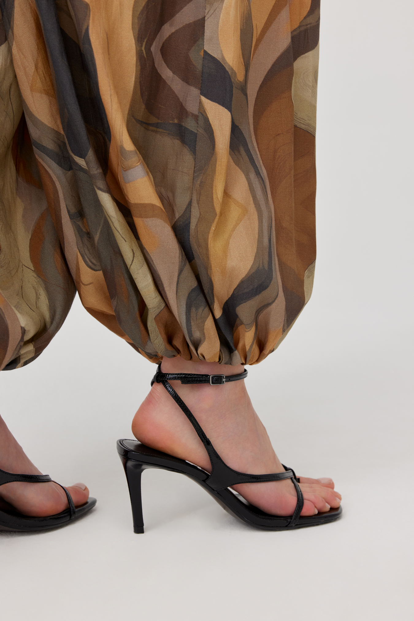 Hania's Printed Trousers