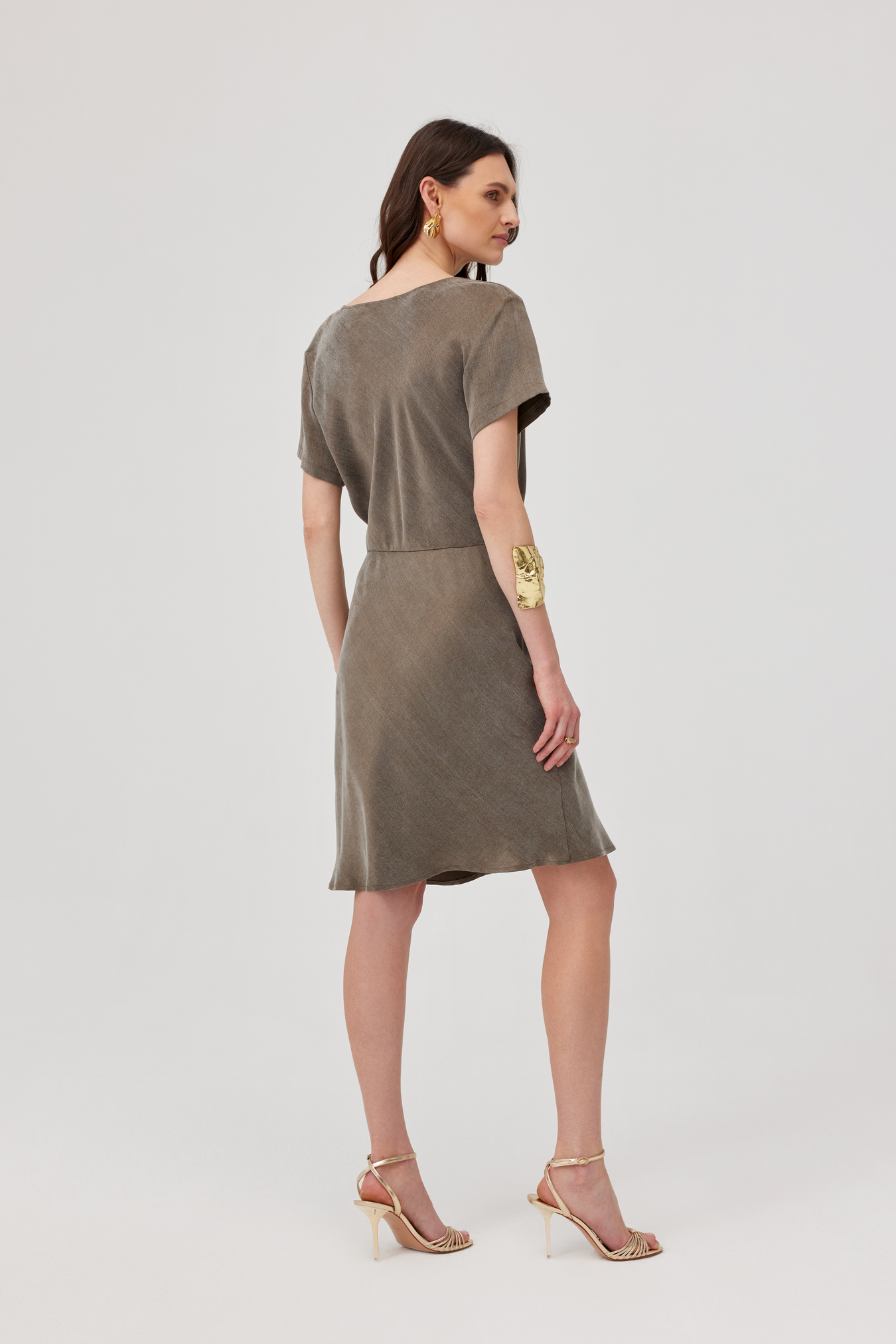 Aisha Olive Dress With A Tie Waist