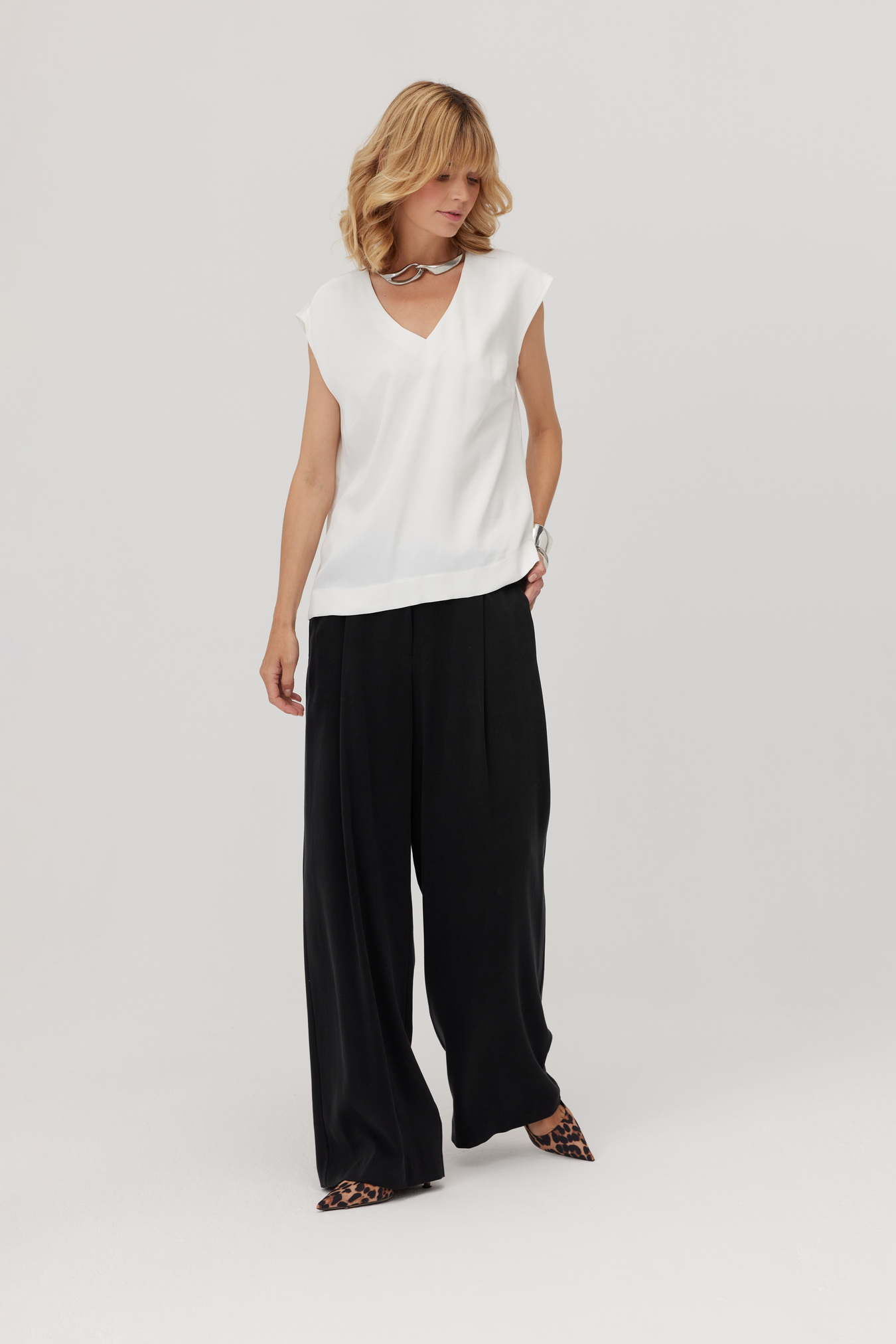Aylin White Viscose Top
