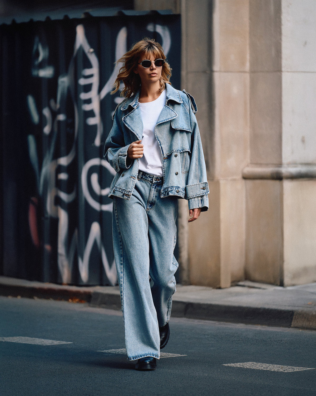 Echo Wide Leg Jeans